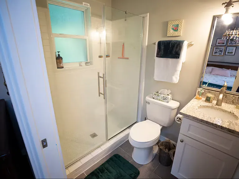 1721 S Alston Ave — Photo 11