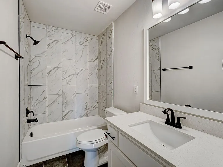 19804 Canning Ct — Photo 35