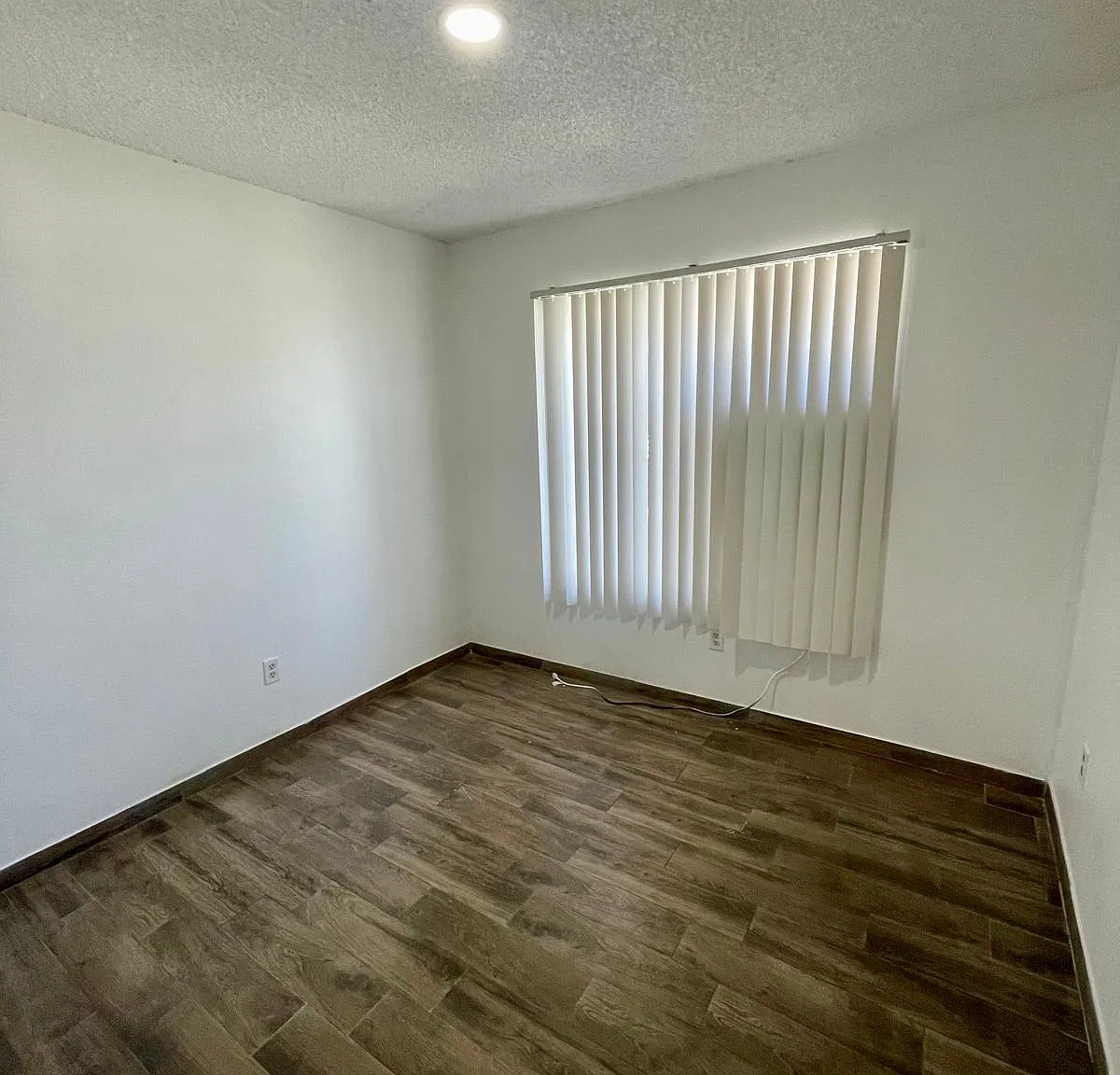 3 bed, 1100 sqft, $2,650 — Photo 4