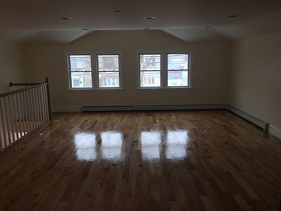 2nd image of 160-57 121st Ave