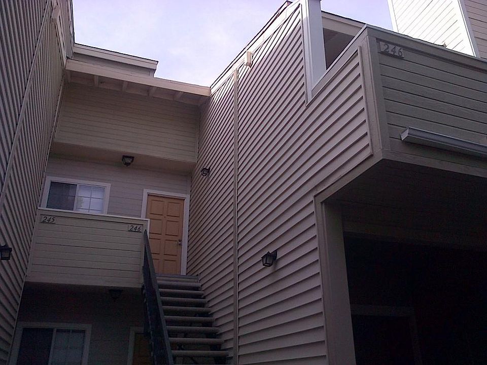 2cd floor unit