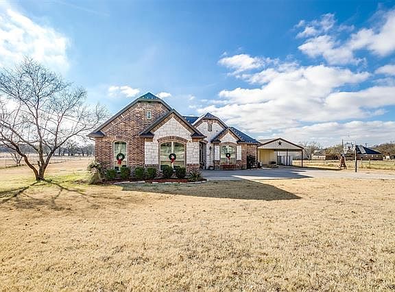 2nd image of 5708 Crow Creek Ln