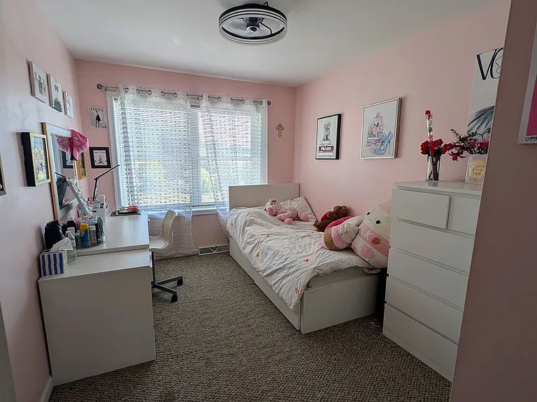 641 Fairview Ave — Photo 3