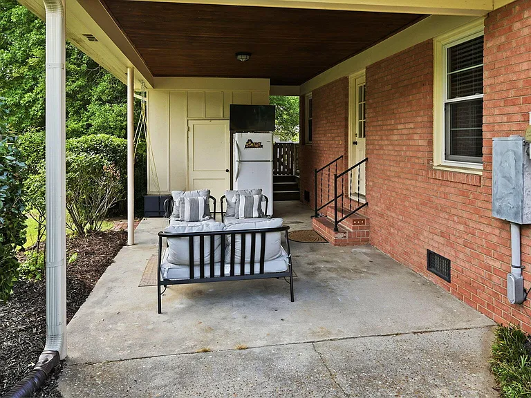 1114 W Ragsdale Rd — Photo 48