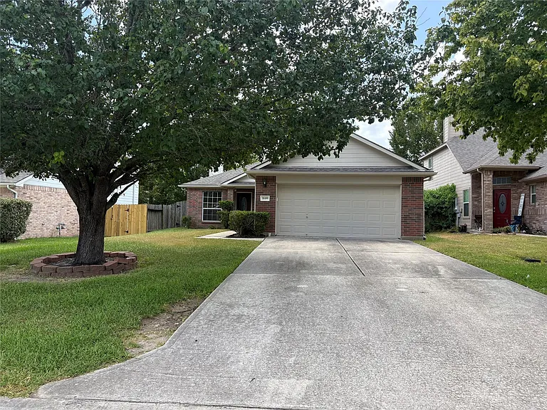 18499 Sunrise Pnes — Photo 1