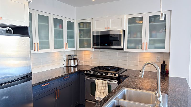 New Westminster Apartment for rent - 2 Bedrooms — photo 4