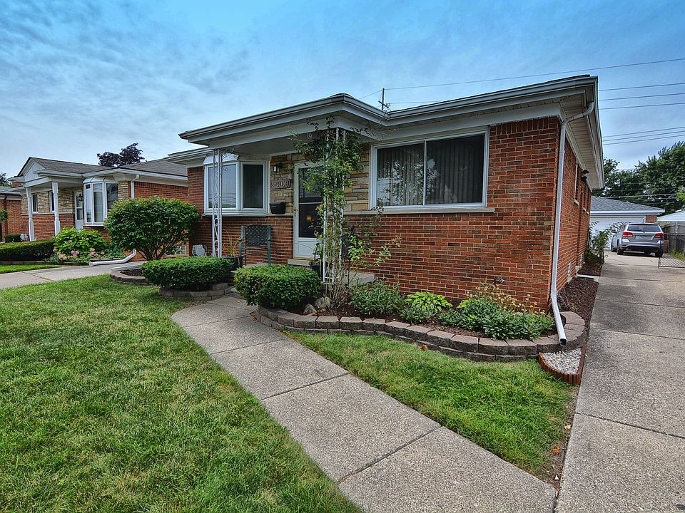 1st image of 27909 Rockwood St