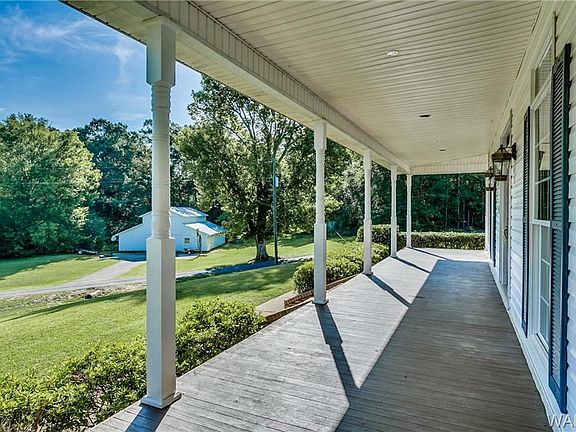 5th image of 14144 Beverly Dr