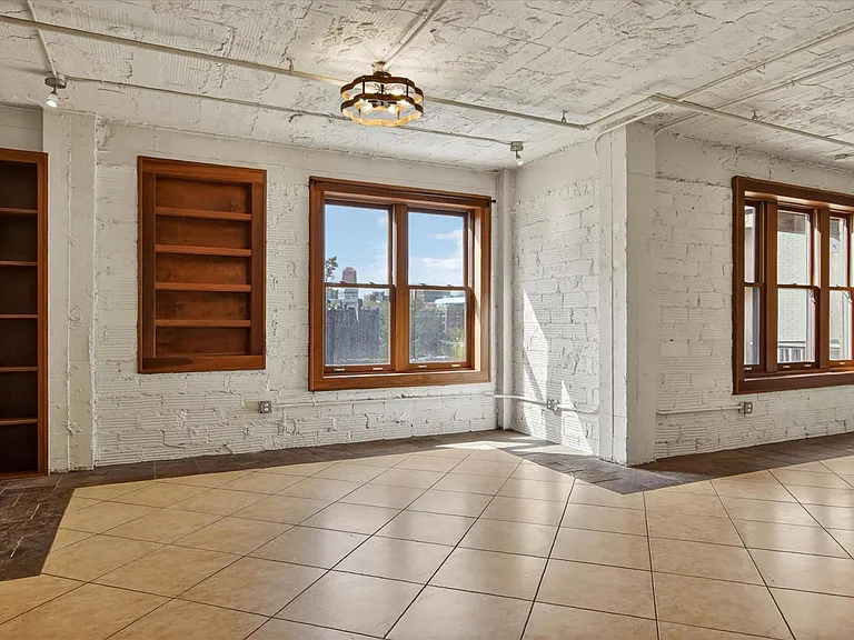 78 Watson St #8 — Photo 36