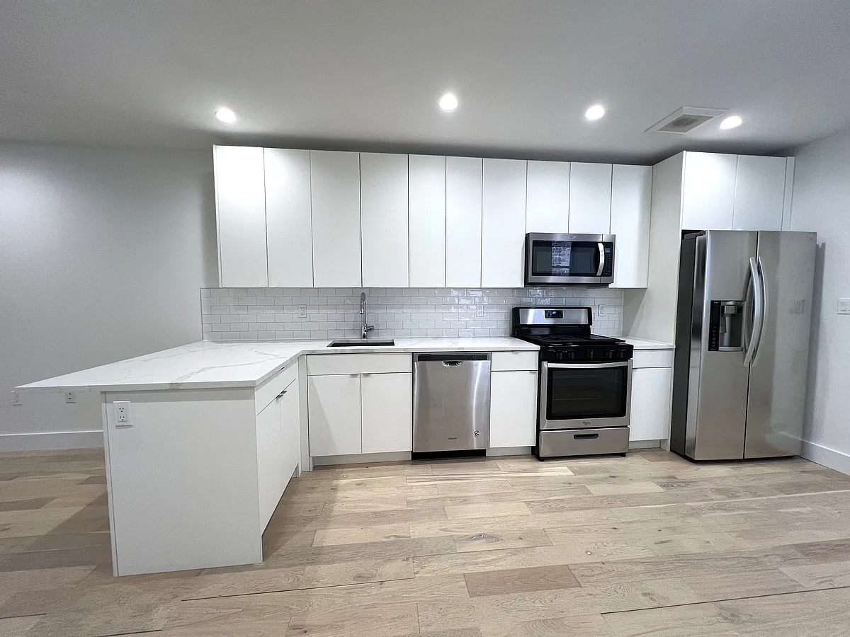 Building Photo - 1793 Bedford Ave #2