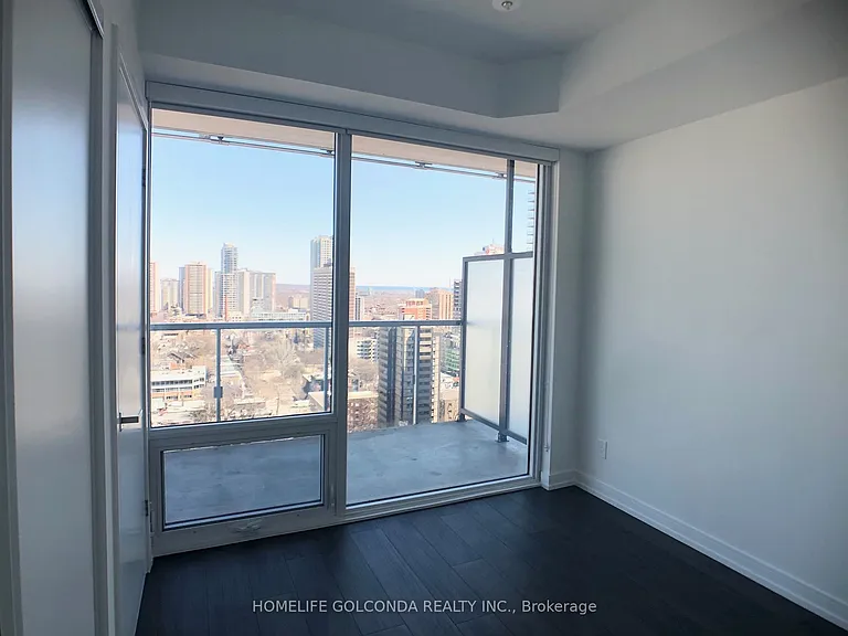 3 Gloucester St #2302 — Photo 6