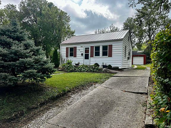2nd image of 3430 Harvester Ave