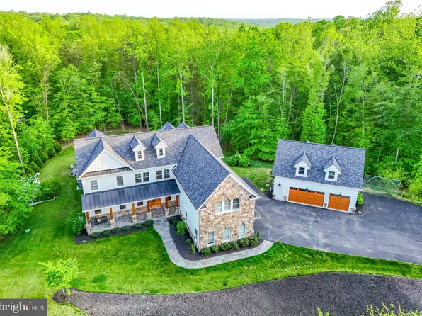 11607 Lawter Ln, Clifton, VA 20124