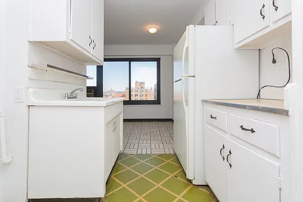 Sold by Keller Williams Realty Landmark | media 9