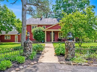 35 Hillside Dr, Delaware, OH 43015