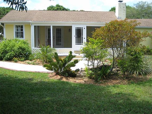 2nd image of 1327 Stoeber Ave
