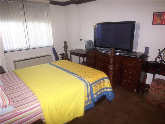 Rented by Luxury Habitat | media 41