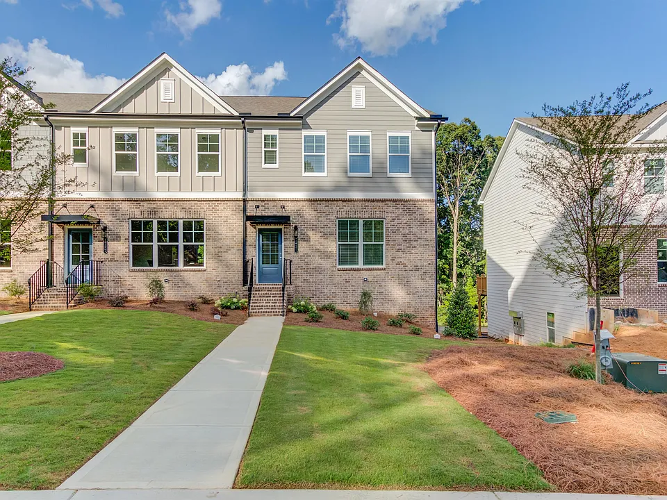 1290 Ainsworth Aly #1