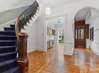 132 Willoughby Ave #1, Brooklyn, NY 11205