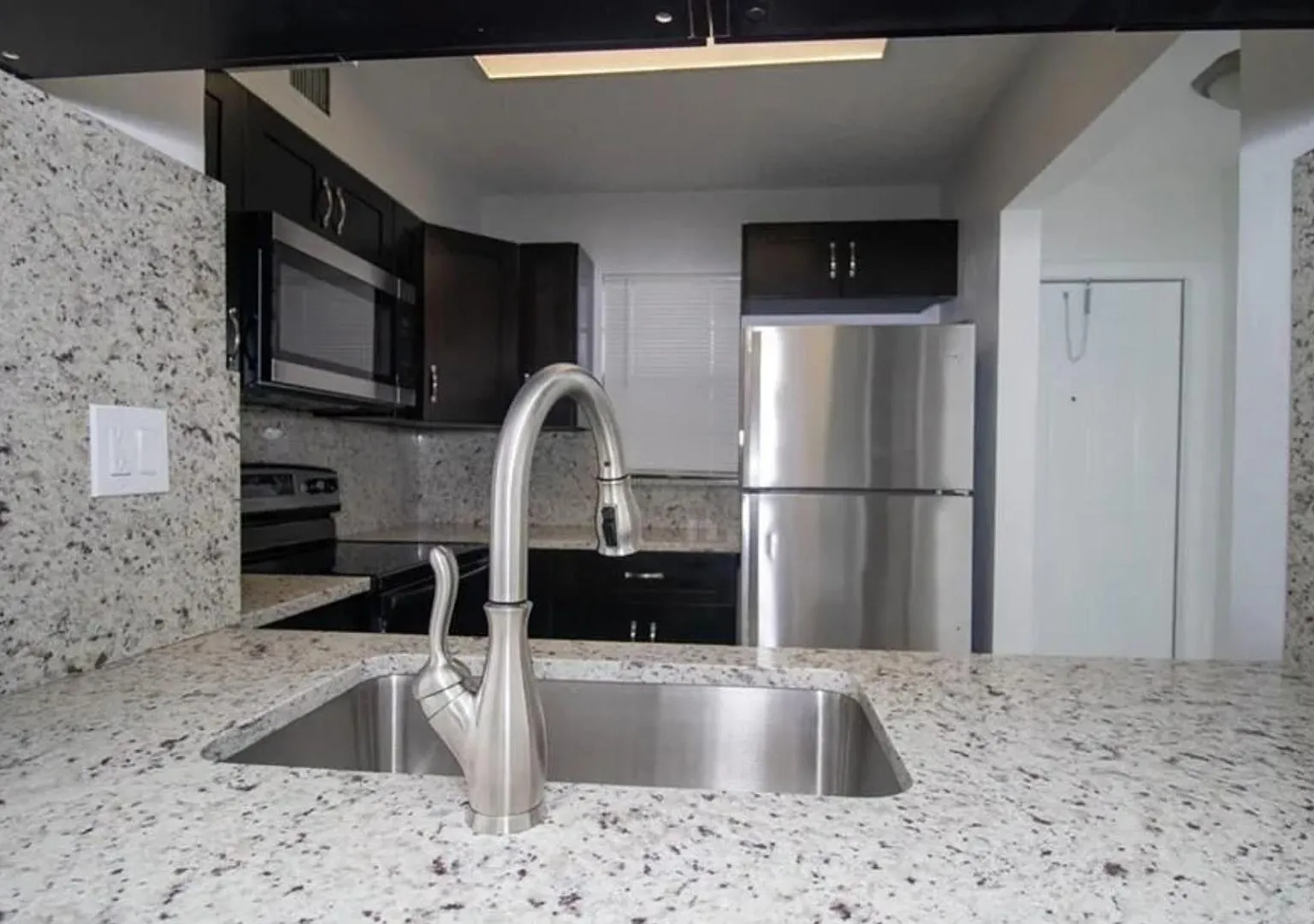 11430 NW 45th St - 11432 NW 45th Street — Photo 3