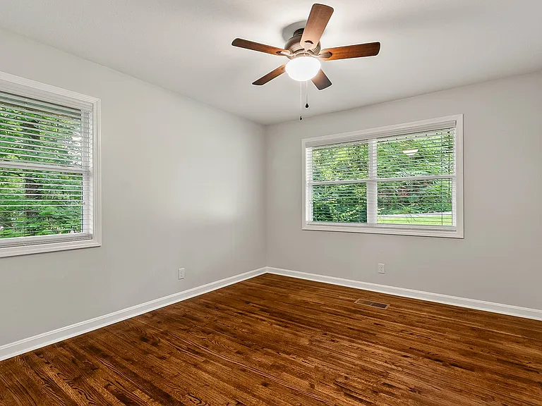 3 Hickory Ln — Photo 21