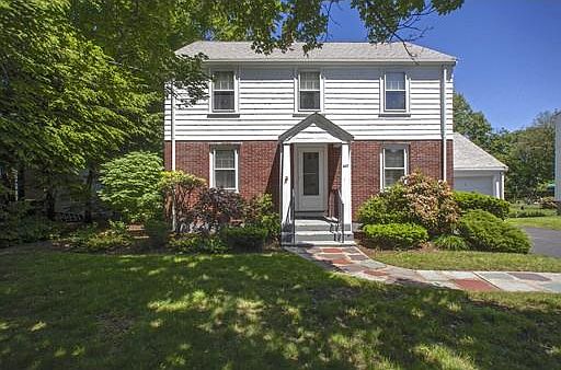 1st image of 447 Nahatan St