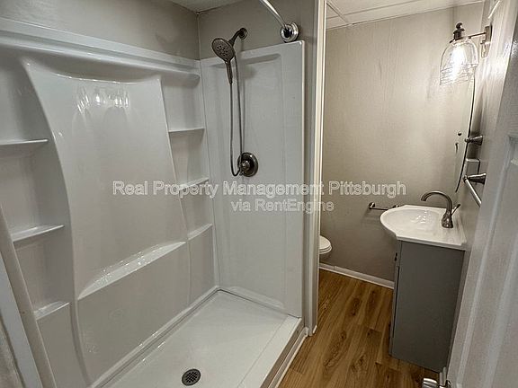 5th image of 173 Princeton Ave APT 4