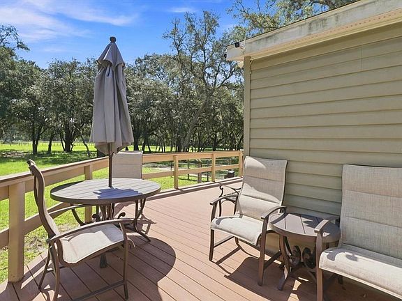 4th image of 3970 SW 45TH AVENUE