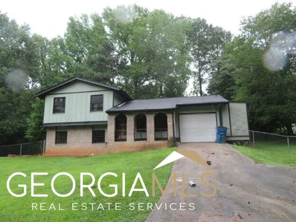2899 Carol Ct, Loganville, GA 30052