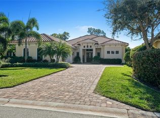 212 Charleston Ct, Naples, FL 34110