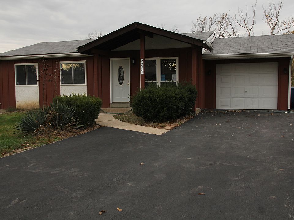 1st image of 2935 Sprucewood Dr