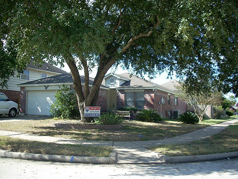 1st image of 14602 Hamstead Park Dr