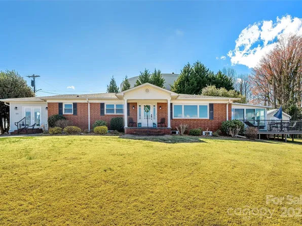 100 Summit St, Marion, NC 28752