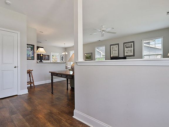 Entry way