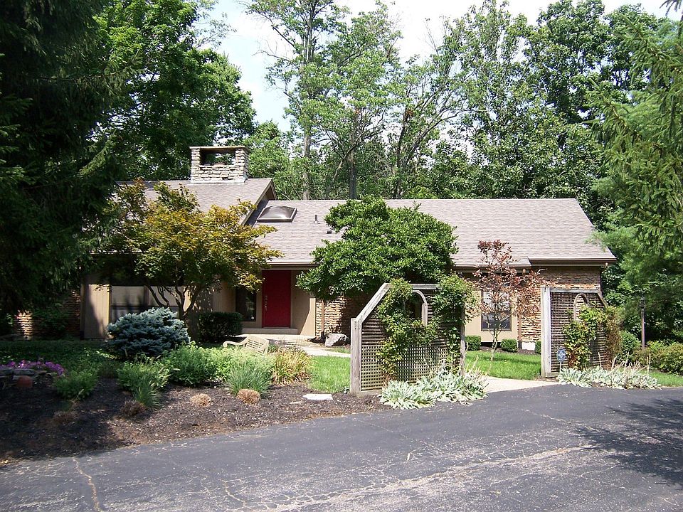 2nd image of 10606 Indian Woods Dr