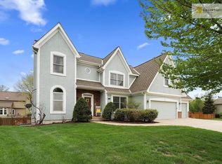 14202 S Shannan Ln, Olathe, KS 66062