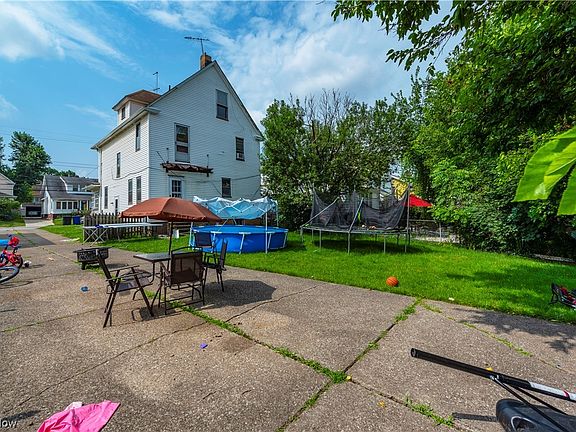 5th image of 4802 Gifford Ave