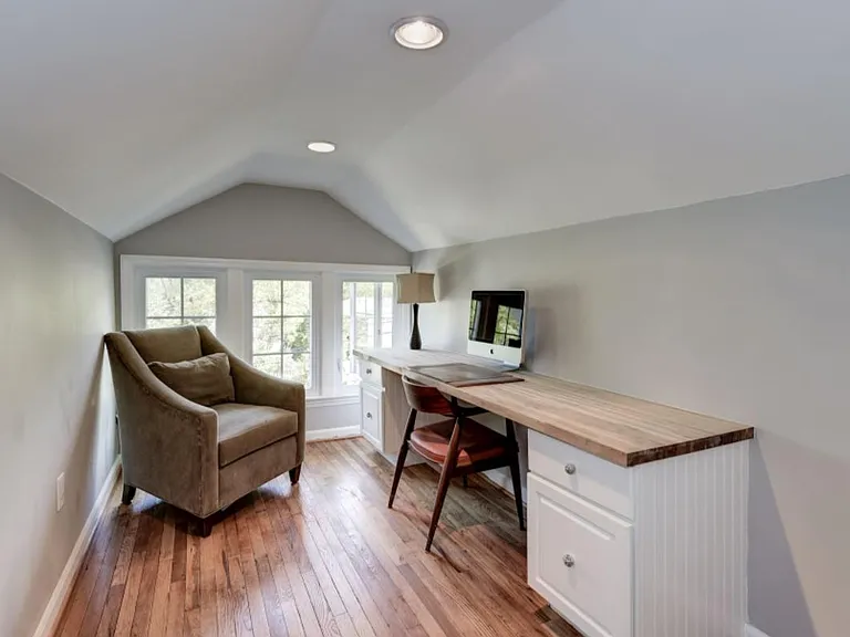 1415 Girard St NE — Photo 15