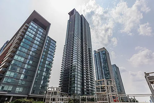 25 Telegram Mews #2716 Photo 1
