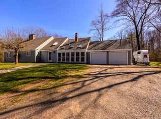 696 Old Turnpike Rd, Woodstock, CT 06281