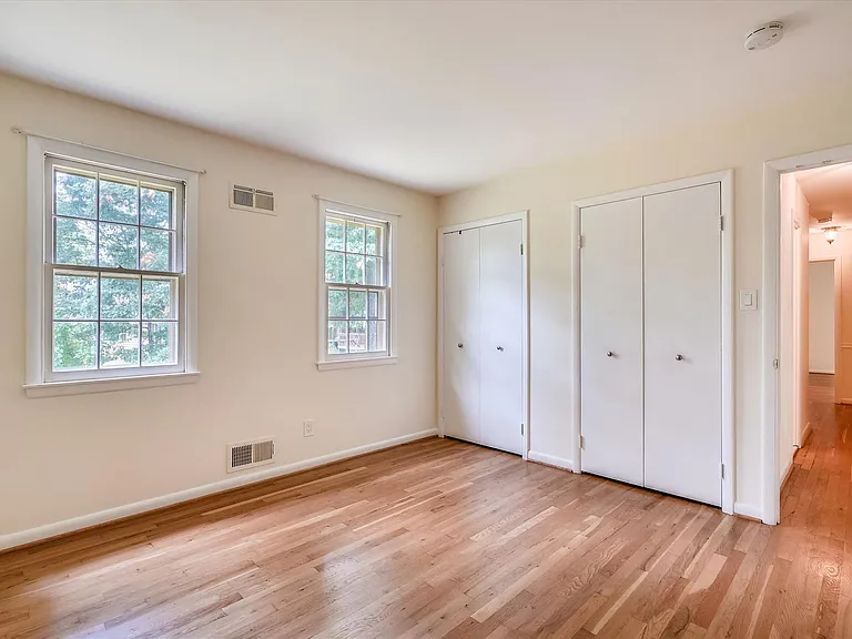 11200 Powder Horn Dr — Photo 35