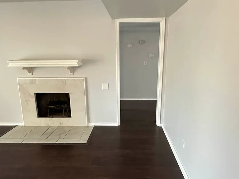 1825 E Lindsey St #2 — Photo 5