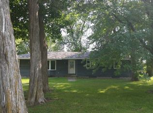 32440 130th St, Winnebago, MN 56098