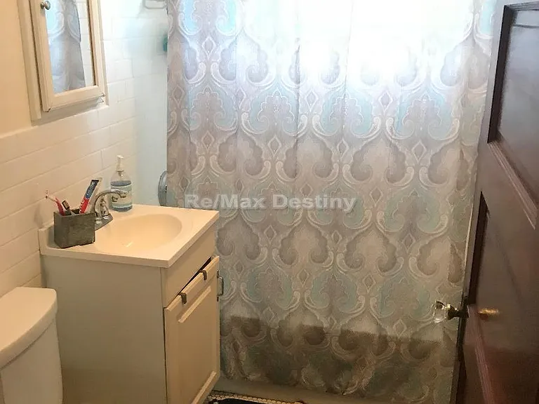 40 Walker St #2 — Photo 24