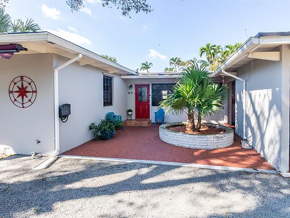 5th image of 1471 SW 18th Terrace
