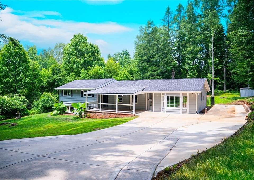 1st image of 241 Sarann Ct NW