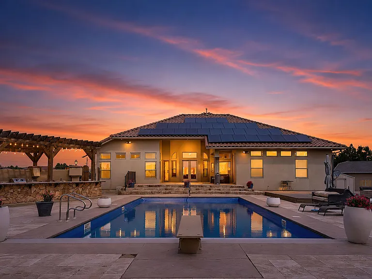 31 Tierra Casa Dr — Photo 1