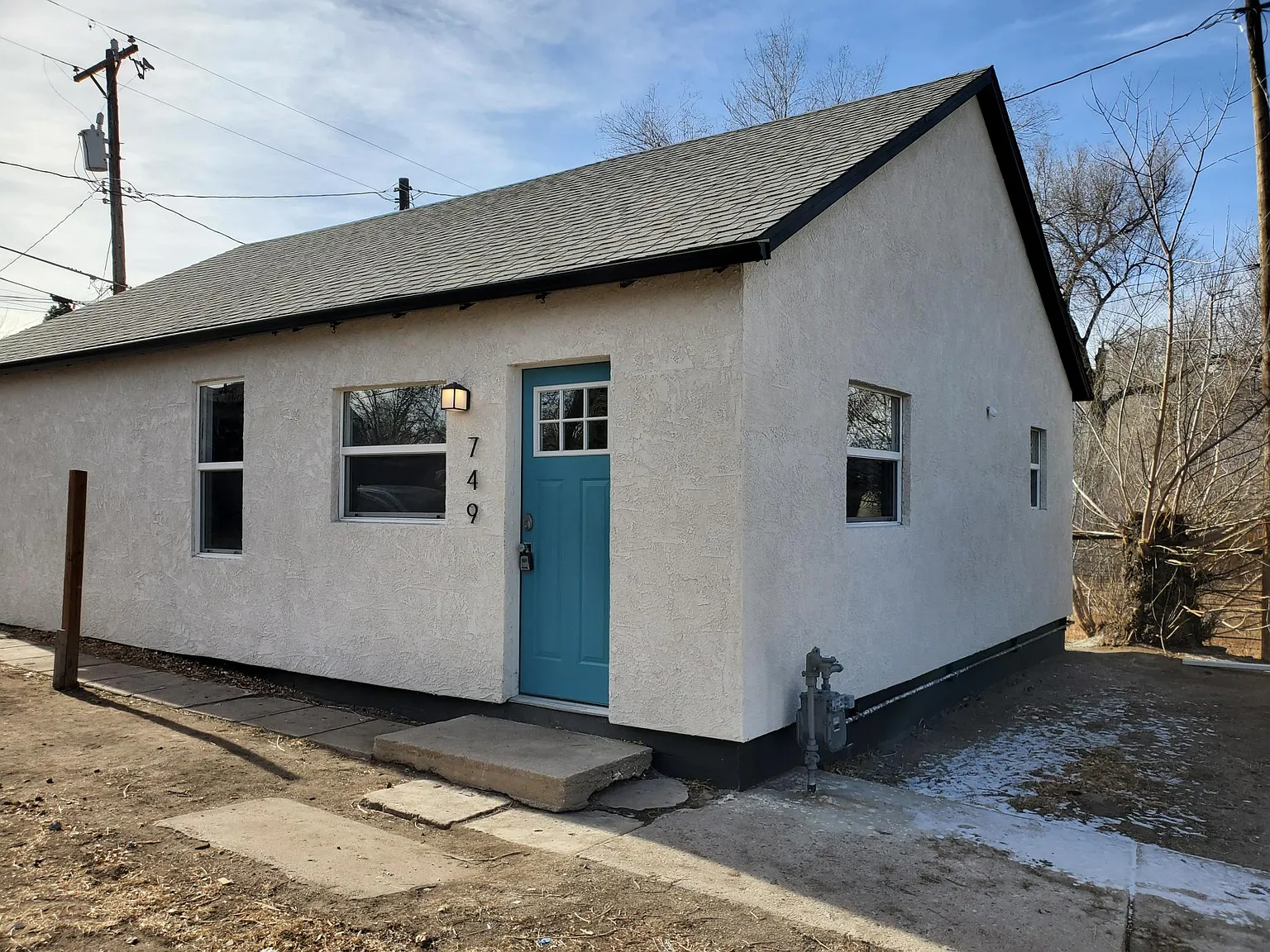 2 bed, 690 sqft, $1,500 — Photo 1
