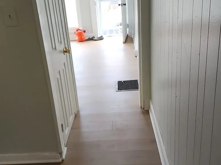 1604 Riggs Ave — Photo 2