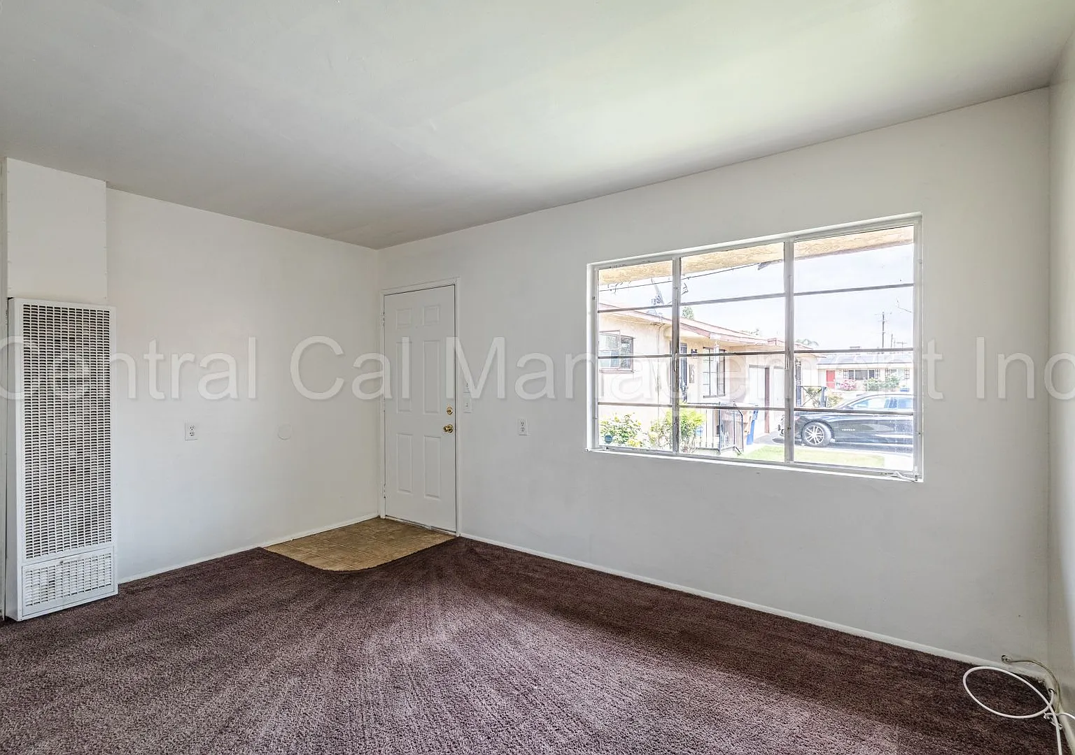 339-349 Sequoia Dr. — Photo 4